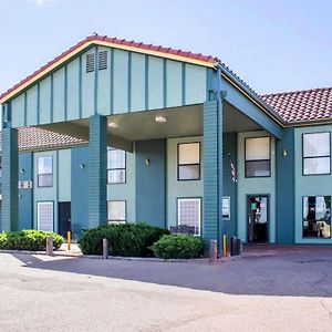 Rodeway Inn Silver Creek Inn Taylor Exterior photo