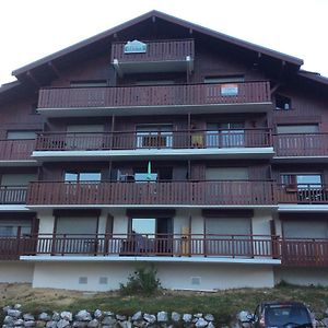 Appartement Le Repaire de Bellevaux aux pieds des pistes Haute Savoie Exterior photo