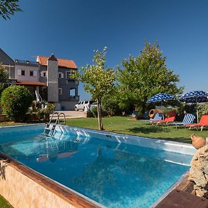 Luxury 3-bedroom villa with private pool, sauna, gym&unique gardens Skinés Exterior photo