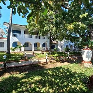 Maasai Resort Mombasa Exterior photo