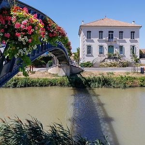 Bed and Breakfast La Passerelle du Canal à Sallèles-dʼAude Exterior photo