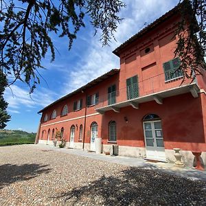 Bed and Breakfast La Mondianese "House Of Ruche" à Montemagno  Exterior photo