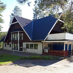 Motel Jaalan Tienristi à Kouvola Exterior photo