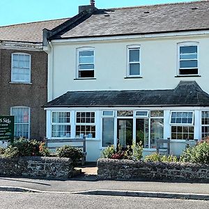 Links Side Guest House Bude Exterior photo