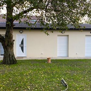 Appartement Logement proche de l’aéroport CDG et parc des expo à Tremblay-en-France Exterior photo