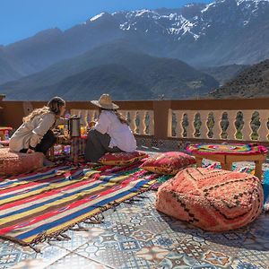 Bed and Breakfast Amazigh Family Riad à Imlil  Exterior photo