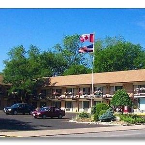 6032 Persepolis Inn Niagara Falls Exterior photo