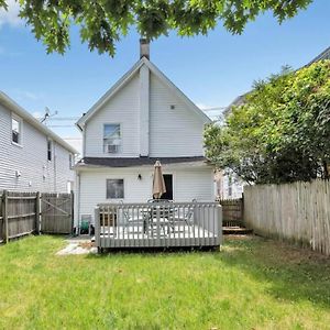 Appartement Milford Entire House Near Walnut Beach Exterior photo