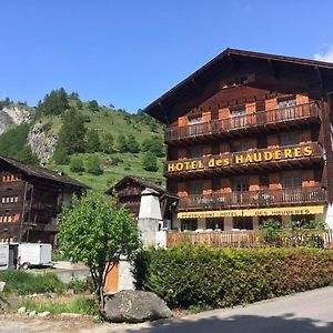 Hôtel des Haudères Exterior photo