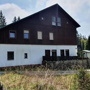 Appartement Erzgruen - Aktiv Und Entspannt Im Gruenen à Zwönitz Exterior photo