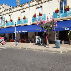 Hotel Cafe De Paris à Lesparre-Médoc Exterior photo