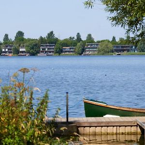 Aparthotel The Lakes By Yoo à Lechlade Exterior photo