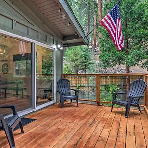 Villa Modern Strawberry Cabin With Deck And Fire Pit Exterior photo