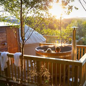 Villa Yurtshire Eavestone Lake - Birch Yurt à Ripon Exterior photo