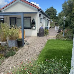 Villa Bnb In Elst Met Jacuzzi Exterior photo