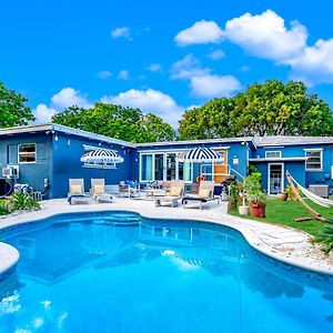 Villa Pool And Beach Relaxing Close To Everything à Dania Beach Exterior photo