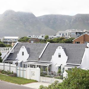 Hotel A Thyme And Plaice à Hermanus Exterior photo