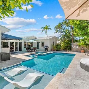 Villa 4B/3B Gem W/Heated Pool/Jacuzzi - Steps To Beach à West Palm Beach Exterior photo