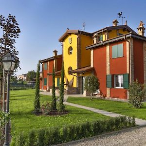 Bed and Breakfast Corte Cantoni à Nonantola Exterior photo