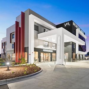 Hotel Mercure Pakenham Exterior photo