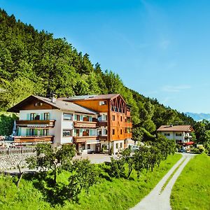 Gasthof Hotel Woehrmaurer Velturno Exterior photo