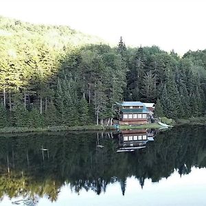 Villa Middle Pond Cabin- Direct Atv & Snowmobile Access à Pittsburg Exterior photo