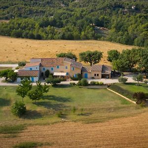 Villa Domaine de la Marie dans le Luberon à Peypin-d'Aigues Exterior photo