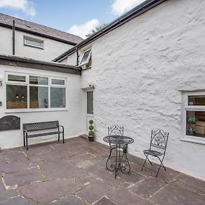 Villa Bwthyn Y Nant à Dinorwic Exterior photo