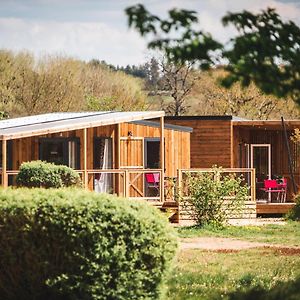 Le Village de Cottages - Le Pôle du Cheval et de l'Âne Lignières Exterior photo