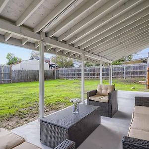 Cozy Stylish Home In Round Rock! Exterior photo