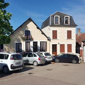 Hotel Le P'tit Pouilly du Val de Loire en Bourgogne ! Exterior photo