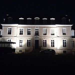 Hotel Château de la Bouchatte chambre les Roses à Chazemais Exterior photo