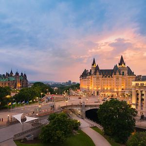 Hotel Fairmont Chateau Laurier Gold Experience à Ottawa Exterior photo