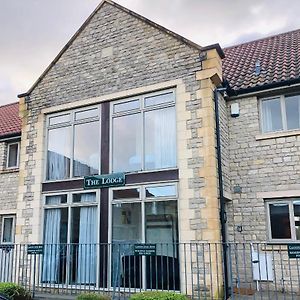 Villa Canons Court Mews à Wotton-under-Edge Exterior photo