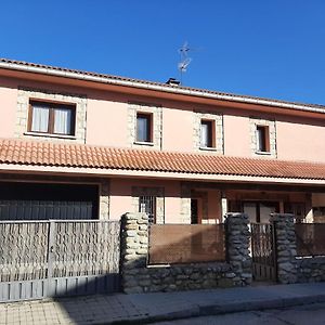 Villa La Casona De Rascafría Exterior photo