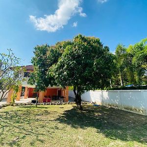 Villa Ma Baan House By The Sea à Cha Am Beach Exterior photo