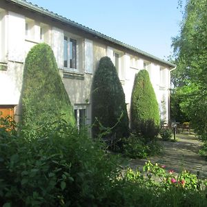 Hotel Auberge de l'Arzon à Chomelix Exterior photo