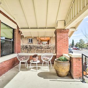 Colorful El Paso Home With Deck And Mtn Views! Exterior photo