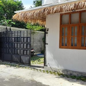 Appartement Bring In House Yogyakarta Exterior photo