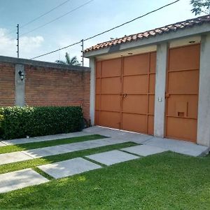 Villa A Beautiful House In Oaxtepec With Swimming Pool Exterior photo