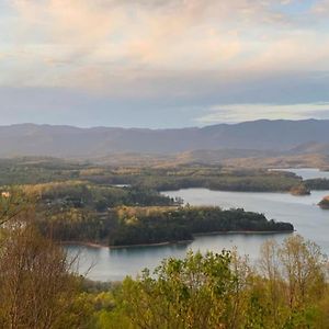 Home With Spacious Deck, Bbq, Game Room And Lake Views Hiawassee Exterior photo