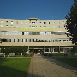 Hotel Kolej Akademie à Brno Exterior photo