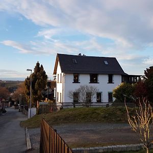 Familienfreundliche Ferienwohnung Erzgebirge Schneeberg  Exterior photo