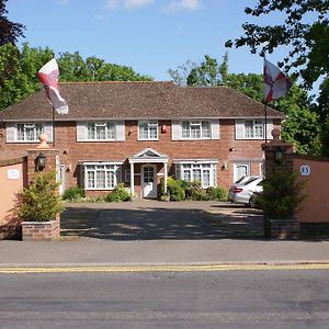 All Seasons Guest House Horley Exterior photo