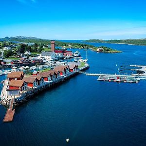 Hotel Norsk Havbrukssenter - Rorbuer à Bronnoysund Exterior photo