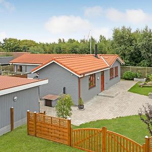 Stunning Home In Store Fuglede With Kitchen Exterior photo