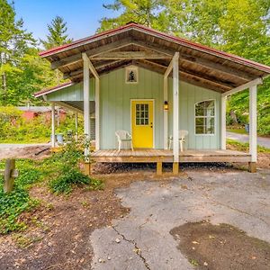 Villa Climbing Ivy Cabin à Newland Exterior photo