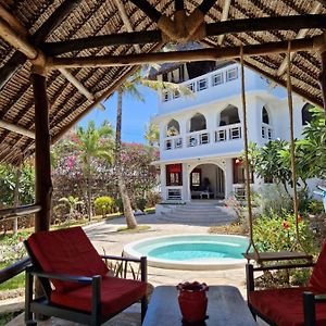 Hotel Waridi House à Watamu Exterior photo