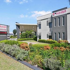 Hotel Platinum International à Toowoomba Exterior photo