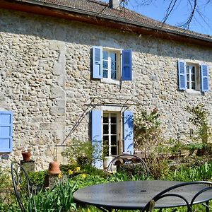 Bed and Breakfast J&G House à Saint-Pierre-de-Curtille Exterior photo